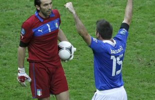 VIDEO Căpitanul furios » Buffon, aproape de a-şi lua la bătaie colegii la finalul meciului cu Germania