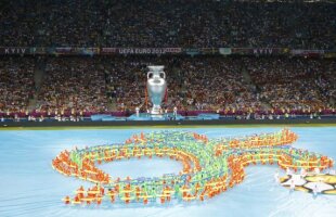 FOTO Imagini spectaculoase de la ceremonia de închidere a Euro 2012