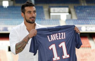 FOTO Lavezzi a semnat cu PSG: ”M-au atras proiectele de aici, care mă vor ajuta să progresez”