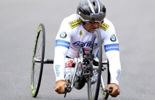 În picioare în faţa celui fără de picioare » Povestea lui Alex Zanardi, campion paralimpic la handcycling