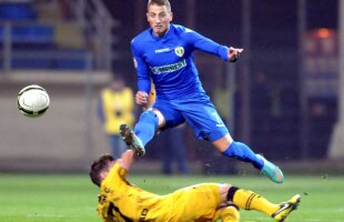 VIDEO Călcîiul lui Grozav » Atacantul a marcat un gol de trei puncte pentru Petrolul la Braşov