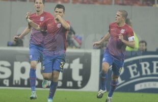 VIDEO&FOTO Se vede 24! Roş-albaştrii cîştigă Derby de România şi îşi iau viteză » Steaua - Dinamo 3-1