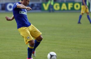 VIDEO Prejudiciu Grozav » Cu 10 ex-clujeni în echipă, Petrolul a învins-o pe U Cluj, scor 2-0