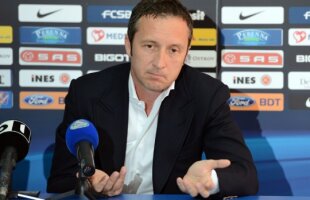 Cristian Petre îi răspunde lui Mihai Stoica: "Eşti un Botezatu al fotbalului! Mai multă decenţă nu strică!"