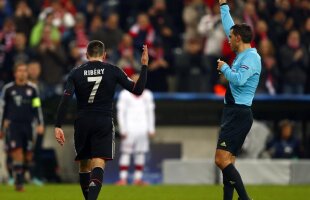 Promovat! » Ovidiu Haţegan e aproape de elita arbitrilor continentali. Are şanse să conducă la Euro 2016!