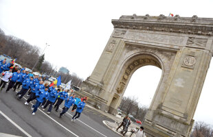 FOTO Tur de torţă » Numele mari ale sportului românesc au purtat flacăra olimpică prin Bucureşti