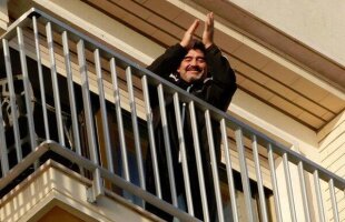 VIDEO » Zeul Maradona a revenit la Napoli! Fanii i-au făcut o primire incredibilă la hotel