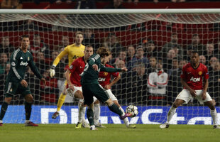 VIDEO Săptămînă de aur Real » Galacticii sînt în sferturile Ligii după 2-1 cu Manchester United