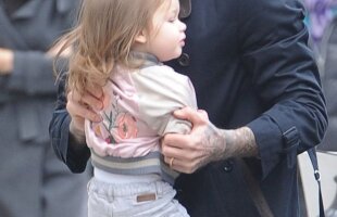 FOTO » Adorabil! Beckham şi-a scos fiica la plimbare prin Londra