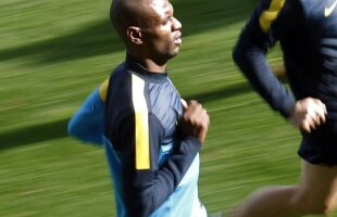 Abidal a revenit pe teren la mai puţin de un an de la transplantul de ficat