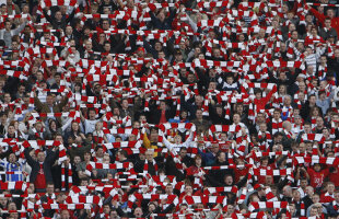 Daţi muzica mai tare! » Man. United a angajat un expert pentru a încinge atmosfera pe Old Trafford