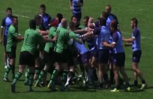 VIDEO Bătaie generală la un meci de rugby » Mai mulţi sportivi au avut nevoie de îngrijiri medicale după incident