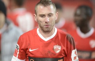 Cristian Geambaşu crede că "atunci cînd un fotbalist ca Strătilă ia faţa tuturor colegilor este clar că Dinamo nu mai e o echipă importantă