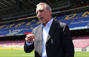 Stoichkov dă milităria jos din pod la CSKA Sofia: "Le-am promis fanilor că interzic asta!"