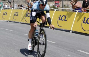 Atac oribil în Turul Franţei: un spectator a aruncat cu urină în Mark Cavendish!