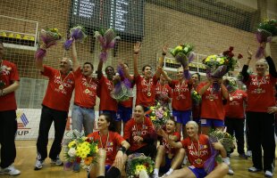 Dispărută, dar iubită » Oltchim e cea mai urmărită echipă din handbalul feminin european pe Facebook