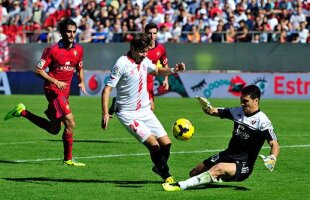 VIDEO Ovaţionat! » Rusescu a debutat în Primera: a jucat ultimele 7 minute la Sevilla - Osasuna, 2-1