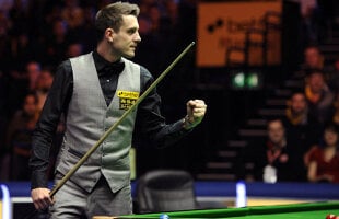 Mark Selby trece printr-o sperietură în turul 1 de la Masters, John Higgins l-a eliminat pe Stuart Bingham