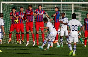 Semn de viaţă » Fără nouă jucători importanţi, Steaua s-a prezentat onorabil în amicalul cu Dinamo Kiev, 0-0