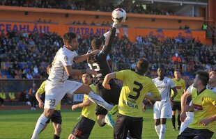 VIDEO Victorie fără sclipici » Astra se impune în faţa Ceahlăului, 2-0, la întoarcerea lui Florin Marin în Liga 1