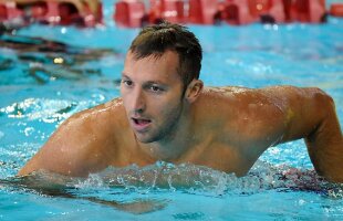 Internat la terapie intensivă! » Ian Thorpe riscă să nu-şi mai poată folosi mîna stîngă!