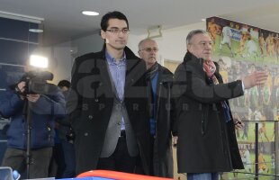 Răzvan Burleanu a dezvăluit numele echipei preferate: "Am jucat la ei de la 7 ani" :)