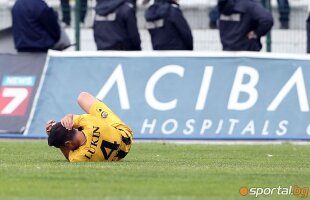 VIDEO şi FOTO Incidente grave la derby-ul oraşului Plovdiv! Srgian Luchin a fost lovit cu un obiect în cap! Arbitrul a oprit meciul