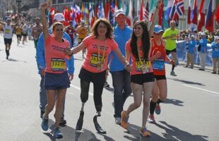 Înapoi la linişte » Maratonul de la Boston din acest an s-a desfăşurat fără incidente