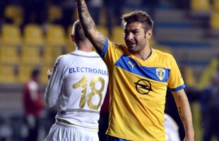 VIDEO După 14 ani şi 5 luni! » Adrian Mutu, la primul gol pentru Petrolul. Trupa lui Răzvan Lucescu s-a impus cu 3-0 în meciul cu Botoşani