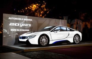 Spectaculos! Automobile Bavaria a prezentat în avanpremieră BMW i8, primul supercar hibrid