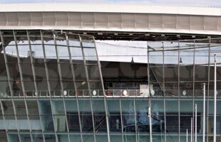 VIDEO Stadionul lui Şahtior are iar de suferit » Donbass Arena a fost avariat în urma unei explozii