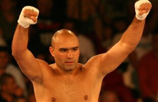 Încă o victorie pentru pugilistul Bogdan Dinu » Adversarul a cedat în prima rundă