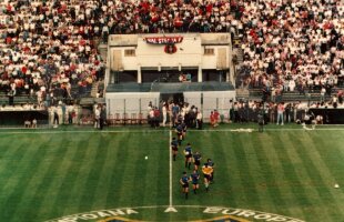 FOTO Moment istoric pentru Steaua » Imagine de colecţie cu arena din Ghencea