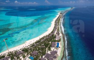 FOTO Căpitanii, singurii care-şi permit vacanţe de lux » Alex Bourceanu şi Cristi Tănase aşteaptă noul an în insulele Maldive