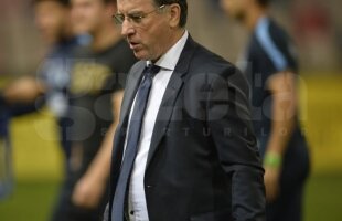 Momente penibile » Cum s-a făcut de rîs Valeriu Argăseală