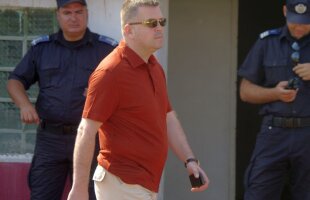 UPDATE FOTO EXCLUSIV Bătaie, calculatoare sparte și haos » Prima imagine cu biroul devastat de Vasile Şiman