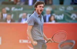 Gilles Simon s-a calificat în sferturi la BRD Năstase-Țiriac Trophy, după două ore de foc cu Janko Tipsarevici