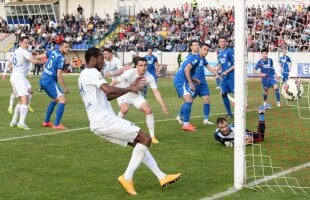 VIDEO Punct din ofsaid » Două lovituri libere au decis remiza dintre Botoșani și Pandurii, 1-1