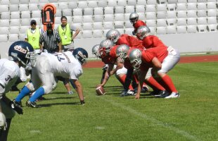 Duminică are loc finala Campionatului Național de Fotbal American » Organizatorii promit un show demn de Super Bowl