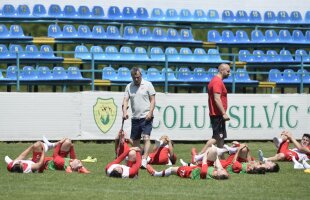 Mircea Rednic anunță transferuri la Dinamo: "Va semna azi!" » Alți patru jucători vor ajunge la "cîini"