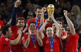 Rapid pregătește două lovituri de imagine! Are pe listă fotbaliști cu CV-uri incredibile: unul e fost campion mondial și european