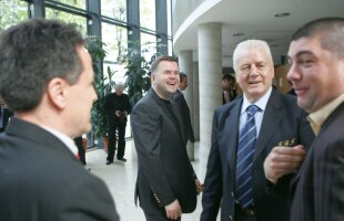  Reacția oficială a CS U Craiova: ”Doi demolatori de cluburi au ajuns să negocieze ceva ce nu au!”. Replici pentru Mititelu și Șiman