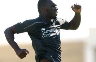 VIDEO Vrrrruuum! Benteke debutează pentru Liverpool cu un gol uluitor! 