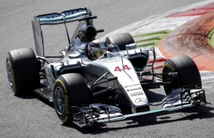 GALERIE FOTO Lewis Hamilton este tot mai aproape de titlul de campion » Britanicul s-a impus în MP de la Monza