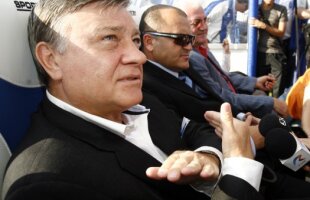 FOTO Mititelu prezintă: "Actul prin care Mircea Sandu poate fi tras la răspundere penală pentru excluderea Științei"