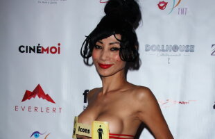 FOTO » A şocat pe toată lumea cu ţinuta ei! Bai Ling, aproape dezbrăcată pe covorul roşu