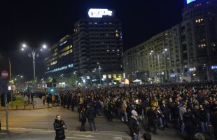 FOTO + VIDEO Mii de persoane au invadat străzile din Capitală: "Furia noastră / Panica voastră" » Filmul complet al protestelor » Prima măsură luată de autorități