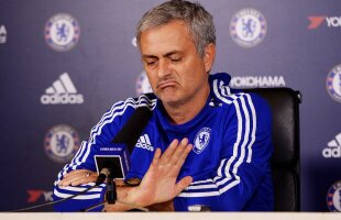 Soluția GENIALĂ a lui Mourinho pentru interdicția de a intra pe stadion cu Stoke: "Stau pe stradă și fac asta"