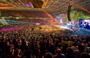 Madonna le deschide drumul lui Moroşanu şi Stoica: va concerta în aceeaşi sală unde luptă campionii Superkombat