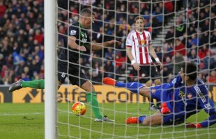 VIDEO Din nou impecabil » Pantilimon a avut o evoluție solidă în meciul cu Stoke, cîștigat de Sunderland, scor 2-0